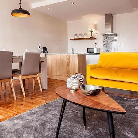Spacious Luxury Apt In Historic Center With Lift!